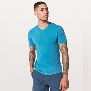 Lululemon 5 Year Basic‎ V Neck Top size L